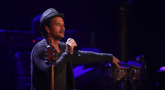 Ricardo Arjona en New York no lo reconoció nadie!