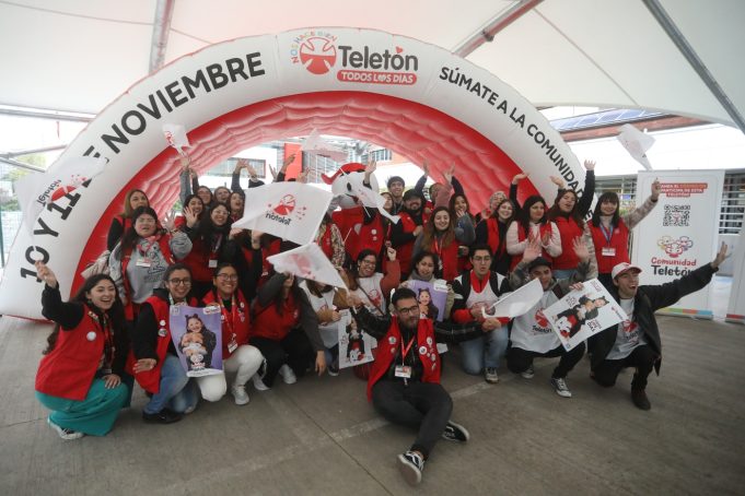 Teletón suma y sigue con el apoyo de todo Chile!
