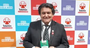 Presente en Teletón 2023 con frío y amigos de diferentes medios de comunicación.